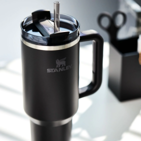  Термокухоль Stanley Quencher 1.2 л